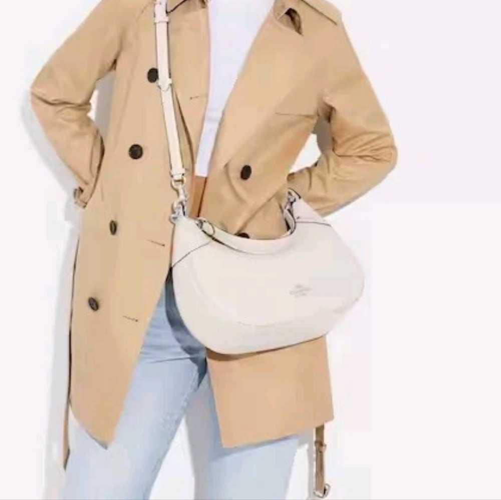 Coach Cream Leather Shoulder Bag
